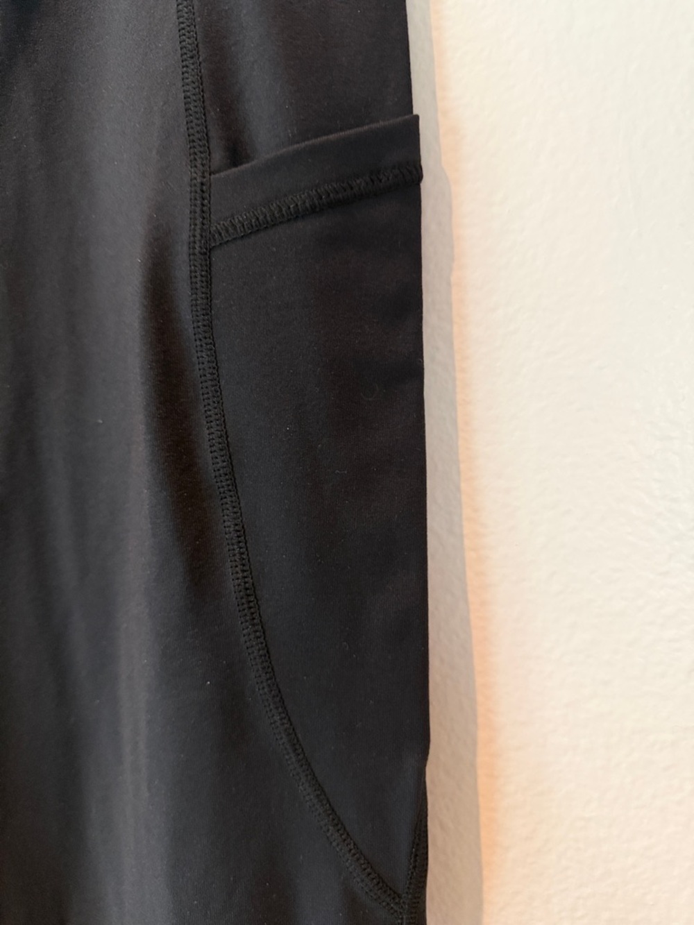 Black Stretch Yoga/Workout High-Waist 2 Pocket Flare Leg Pants - Picture 2 of 5